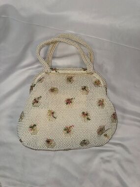Vintage Corde Bead White Floral Micro Beaded Bridal Evening Handbag Purse